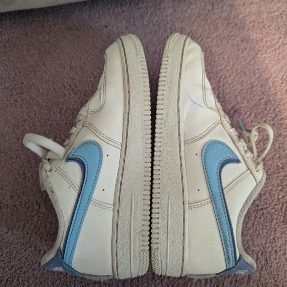 Nike Air Force 1 Low '07 LV8 82 Double Swoosh - Picture 8 of 10